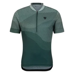 NEMIC shirt man